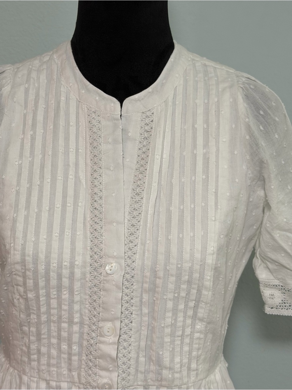White Button-Front Midi Dress with Lace Trim - Picture 10 of 15